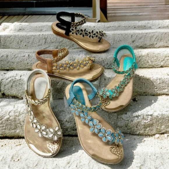 Back in Stock! Green Daisy Rhinestone Slingback Sandal Size - Picture 2 of 8